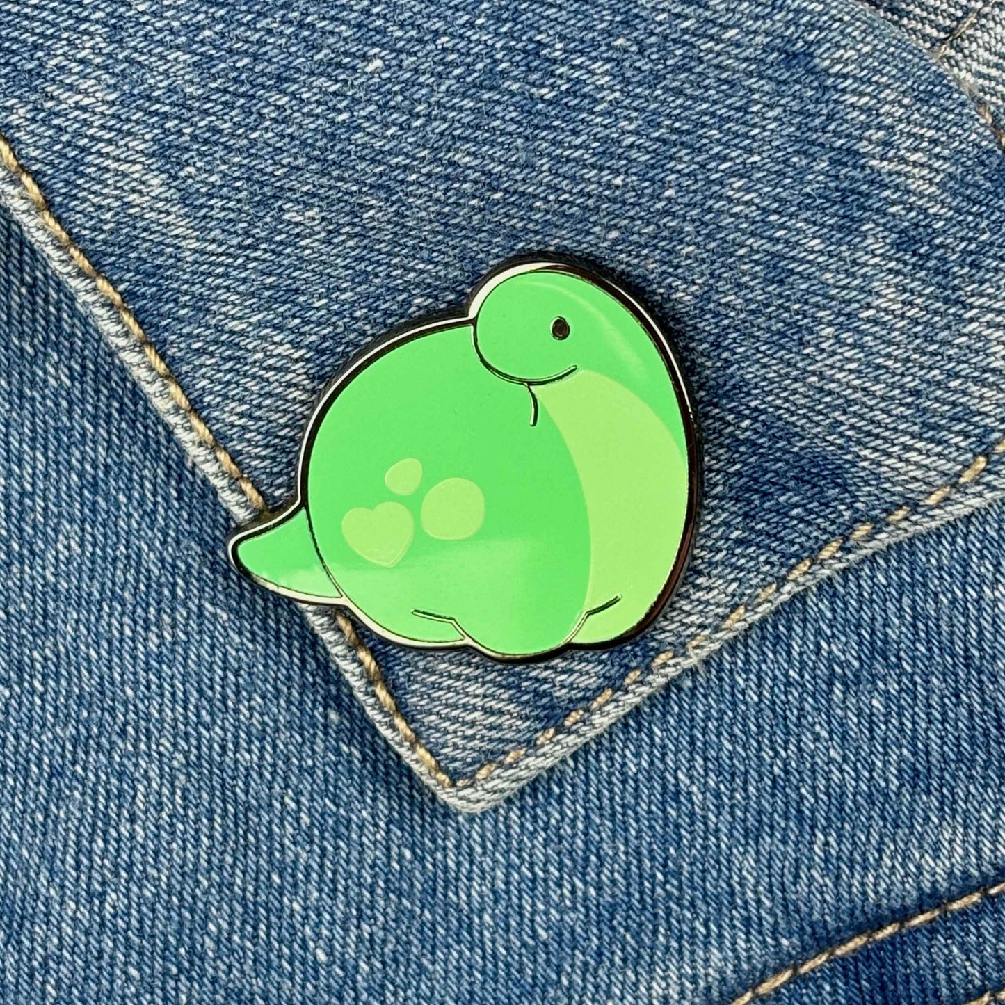 Diplodocus Dinosaur Enamel Pin