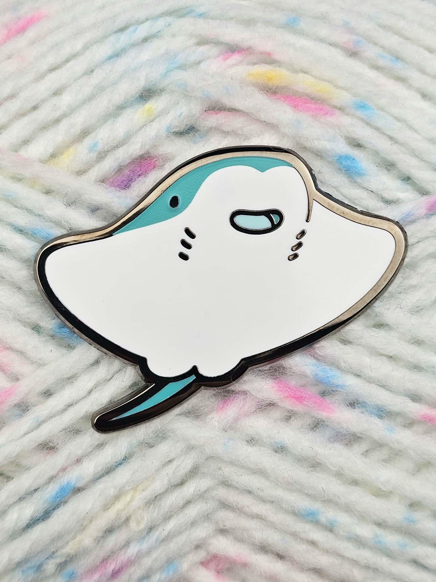 Cownose Ray Pin