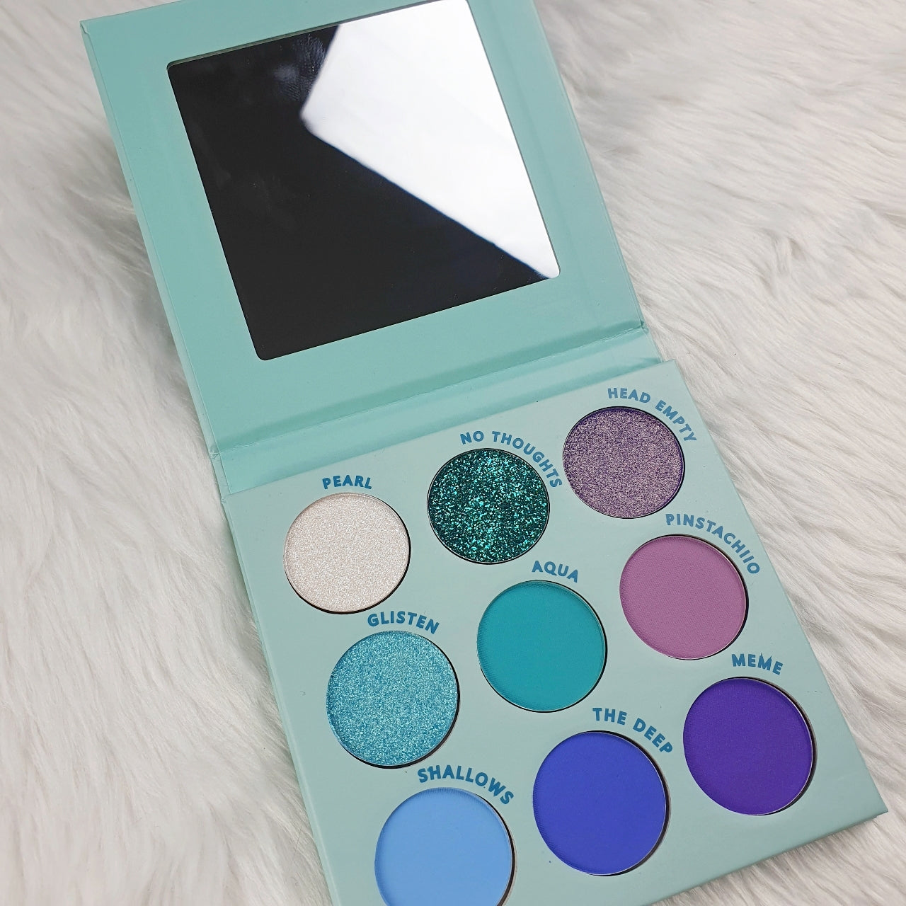 Seal Eyeshadow Palette