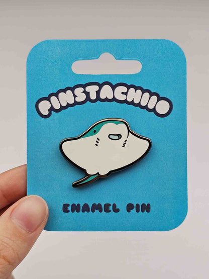 Cownose Ray Pin
